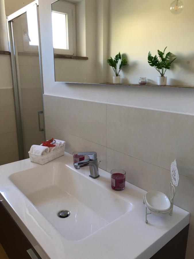 Vila La Casa Sul Fiume Ascoli Piceno Exteriér fotografie